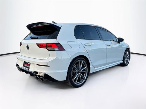 Used 2024 Volkswagen Golf R image 7