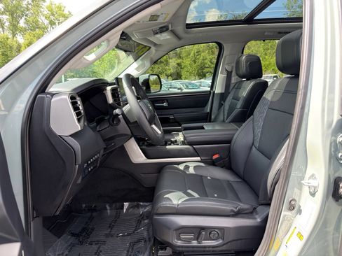 Used 2024 Toyota Sequoia Limited w/ Tow Technology Package AWD/4WD image 10