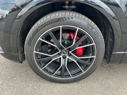 Used 2022 Audi Q8 Premium Plus AWD/4WD image 9