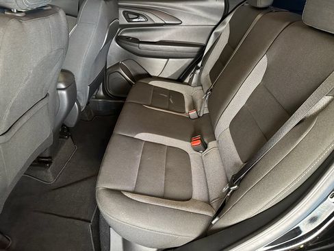 Used 2024 Chevrolet TrailBlazer LS w/ LS Convenience Package FWD image 21