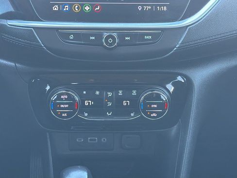 Used 2020 Buick Encore GX Select w/ Sport Touring Package image 22