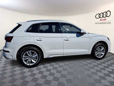 Certified 2023 Audi Q5 2.0T Premium w/ Convenience Package AWD/4WD image 7