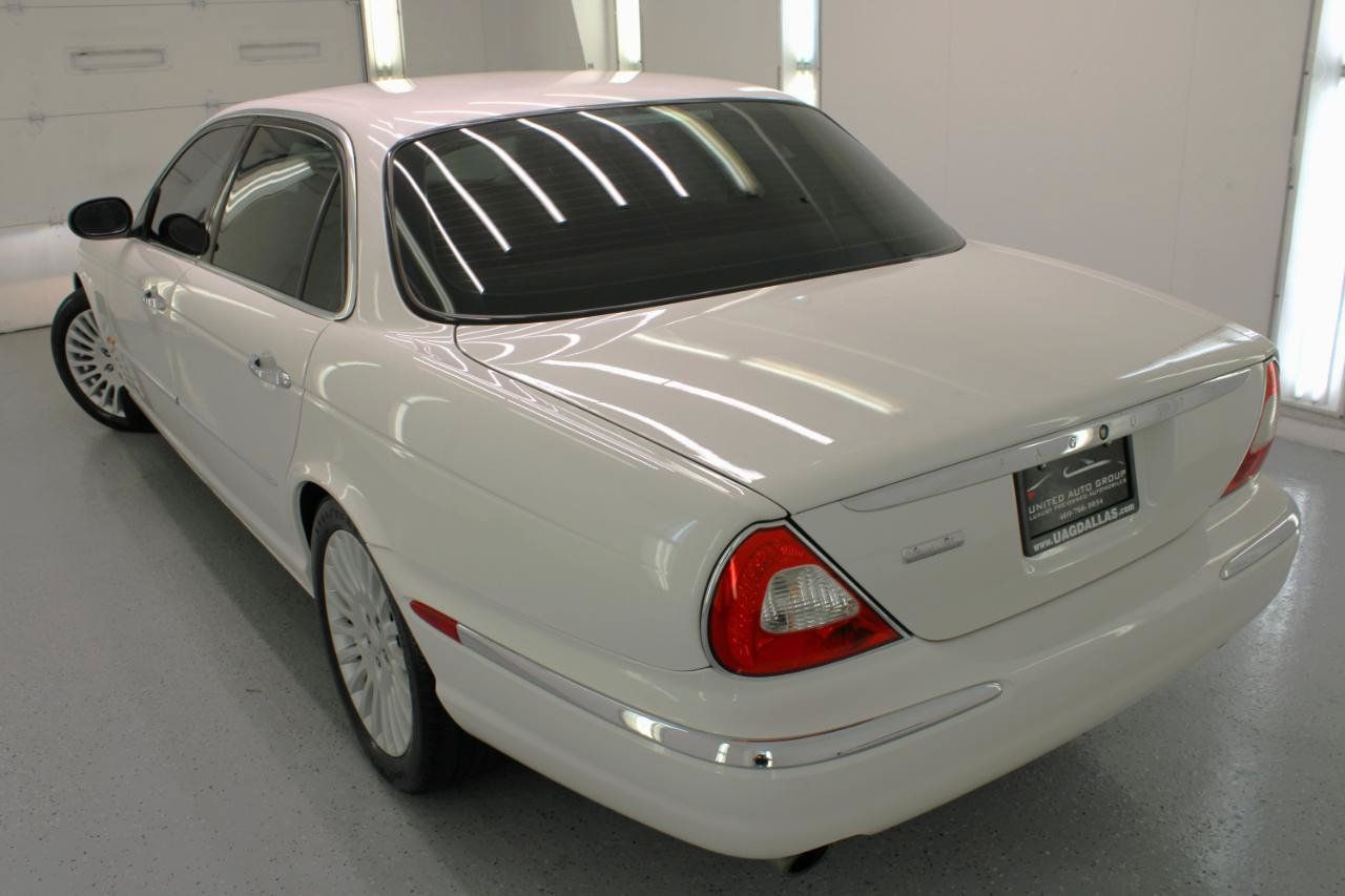 Used 2005 Jaguar XJ Vanden Plas RWD image 32