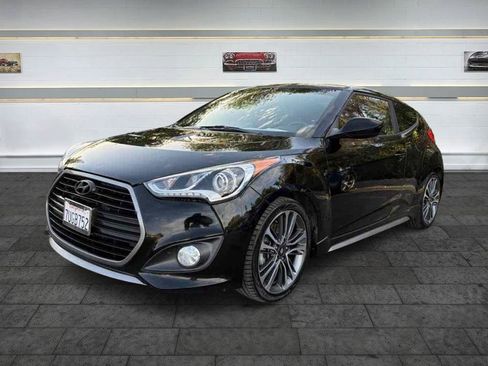 Used 2016 Hyundai Veloster Turbo R-Spec FWD image 3