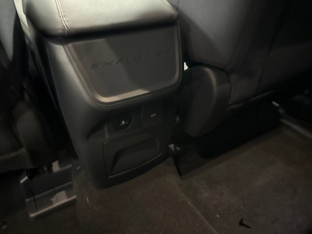 New 2026 Ford Explorer Active AWD/4WD image 29