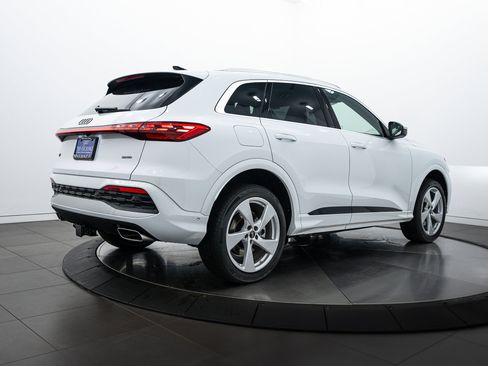 New 2025 Audi Q5 Premium Plus image 4