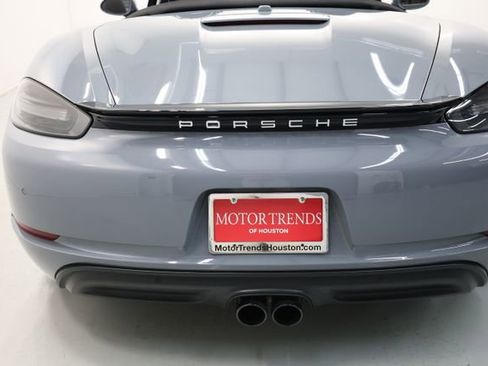 Used 2024 Porsche 718 Boxster S RWD image 33