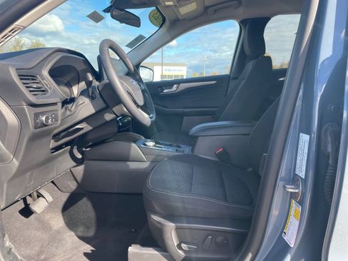 Certified 2023 Ford Escape Active w/ Tech Pack #2 image 9