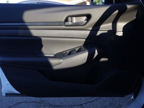 New 2025 Nissan Altima 2.5 S image 22