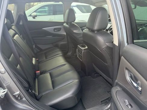 Used 2020 Nissan Murano SL w/ Moonroof Package image 23