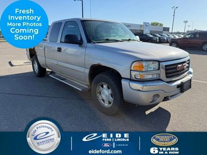 Used 2004 GMC Sierra 1500 SLE w/ Light Duty Power Package