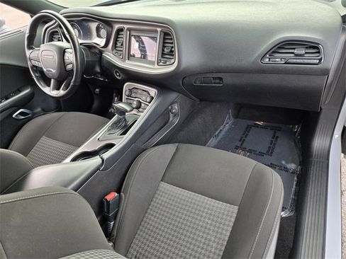 Used 2022 Dodge Challenger GT image 20