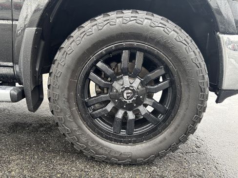 Used 2017 RAM 1500 Outdoorsman image 9