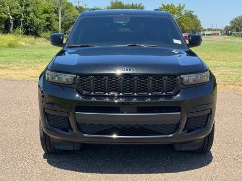 Certified 2024 Jeep Grand Cherokee L Laredo AWD/4WD image 2