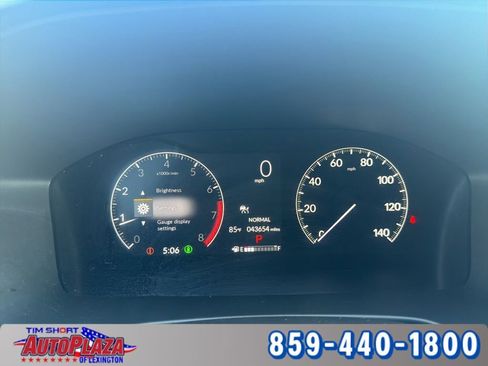 Used 2023 Honda CR-V EX image 4