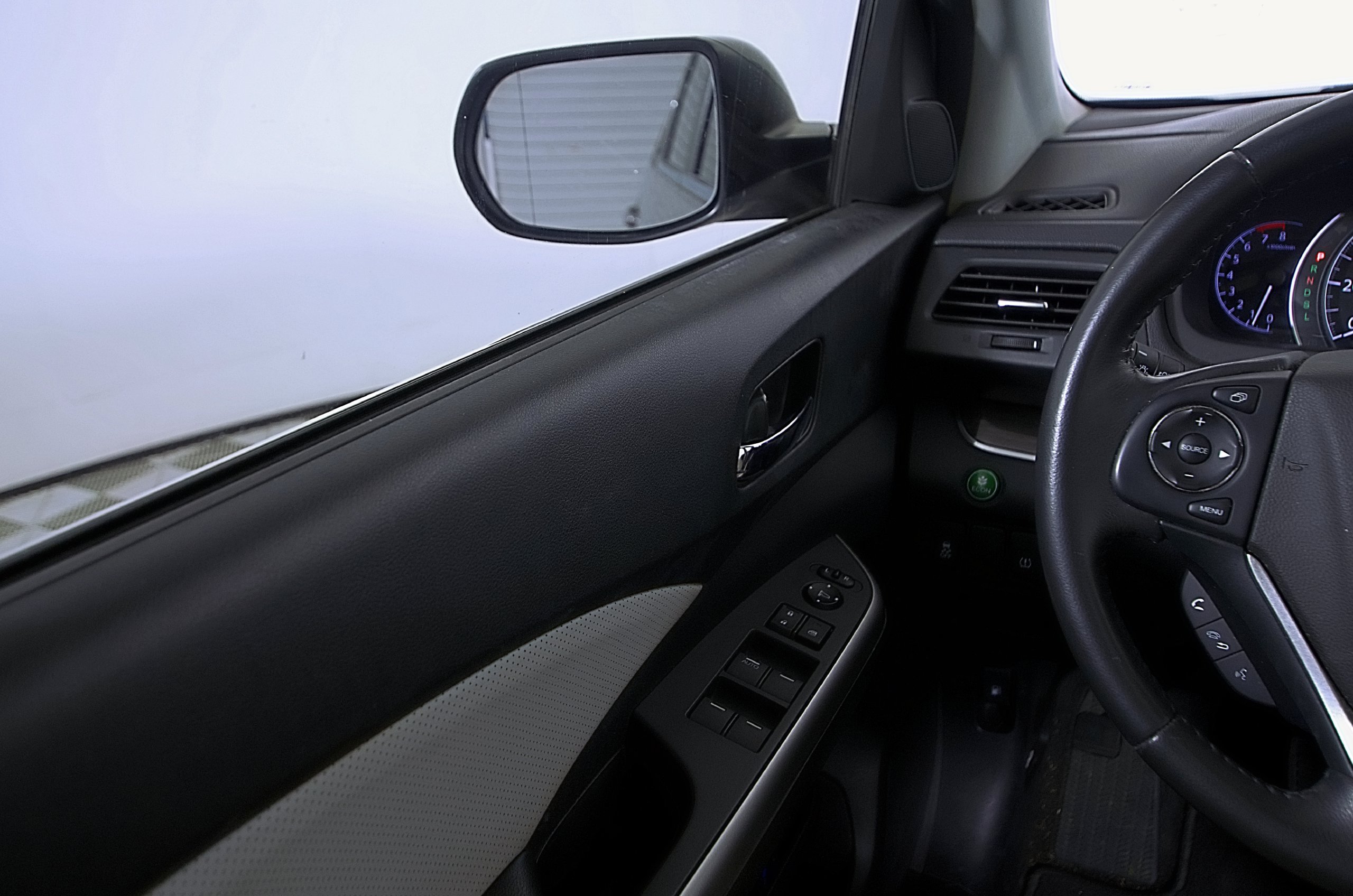 Used 2015 Honda CR-V EX-L image 16