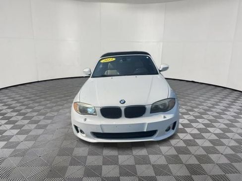 Used 2013 BMW 128i Convertible RWD image 2