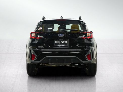 Used 2025 Subaru Crosstrek 2.5i Premium AWD/4WD image 4