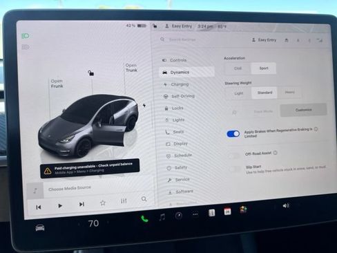 Used 2025 Tesla Model Y Performance AWD/4WD image 20