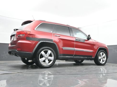 Used 2011 Jeep Grand Cherokee Overland AWD/4WD image 51