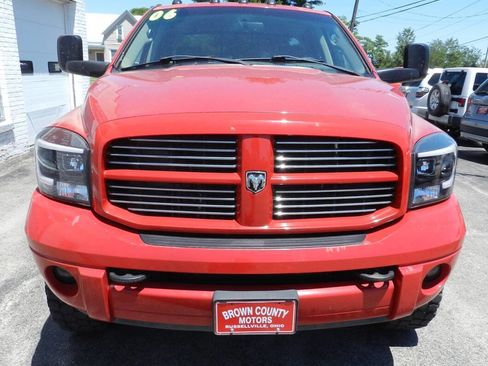 Used 2006 Dodge Ram 3500 Truck SLT AWD/4WD image 4