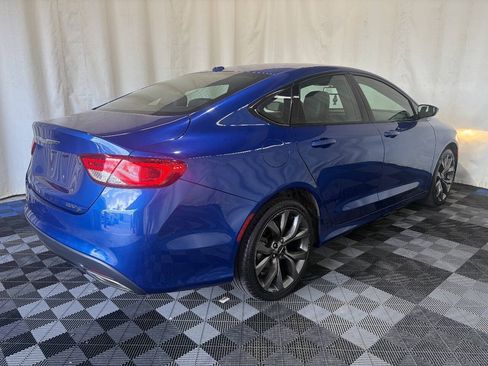 Used 2015 Chrysler 200 S FWD image 6