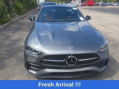 Used 2024 Mercedes-Benz C 300 Sedan image 2