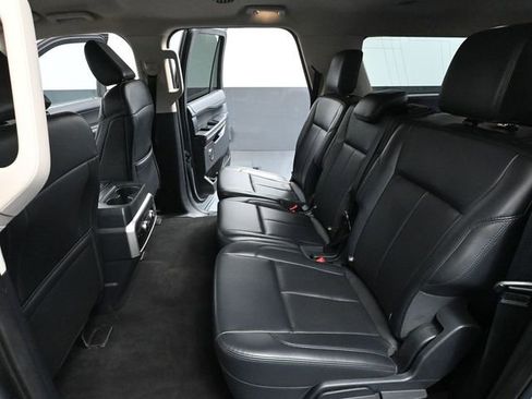 Used 2024 Ford Expedition Max XLT image 39