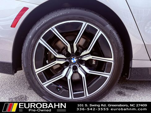 Used 2023 BMW 740i RWD image 35