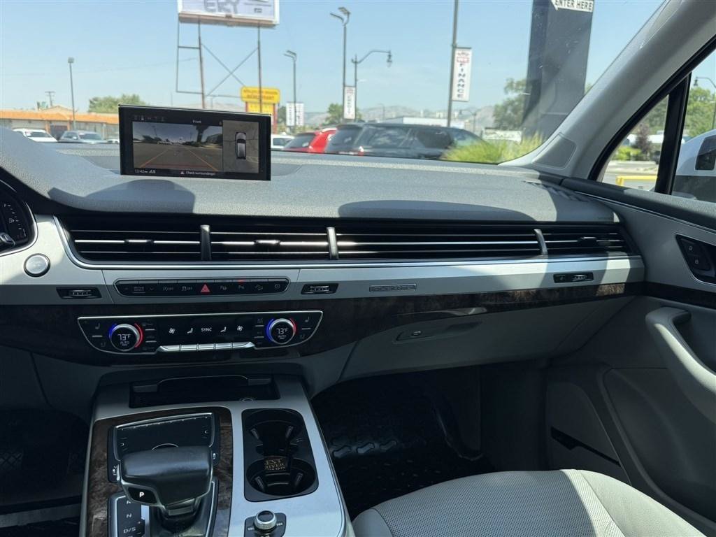 Used 2019 Audi Q7 2.0T Premium Plus w/ Premium Plus Package AWD/4WD image 39