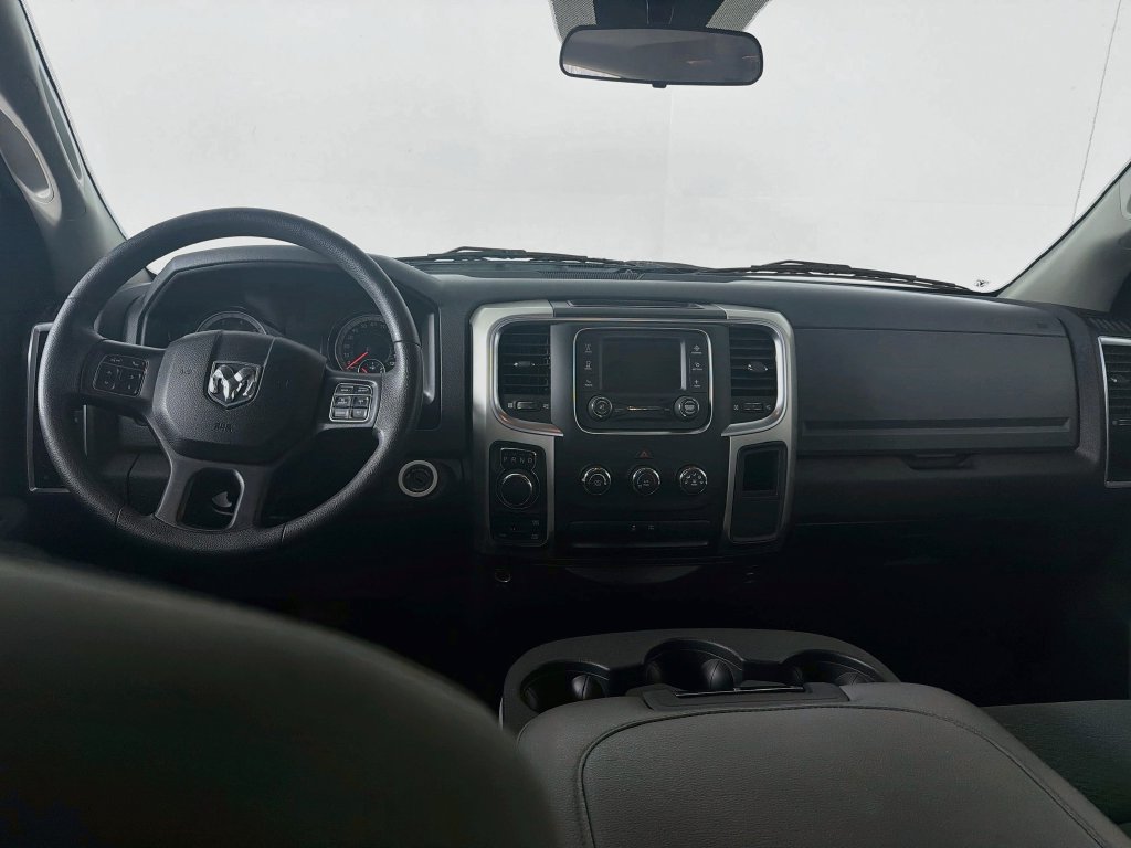 Used 2019 RAM 1500 Classic SLT AWD/4WD image 21