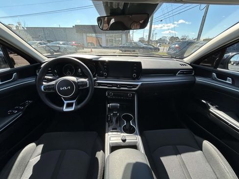 Used 2023 Kia K5 LXS image 25