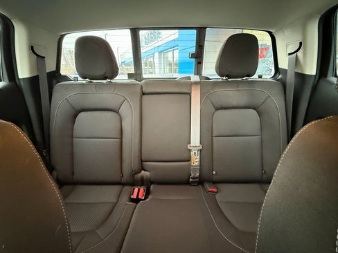 Certified 2022 Chevrolet Colorado LT w/ LT Convenience Package image 28