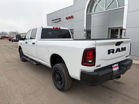 New 2026 RAM 2500 Tradesman AWD/4WD image 8