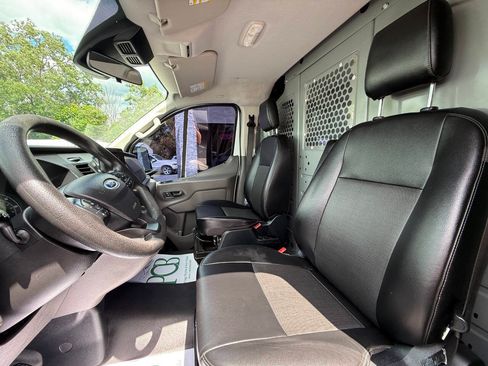 Used 2020 Ford Transit 150 Low Roof RWD image 14