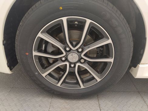 Used 2015 Mitsubishi Lancer SE AWD/4WD image 31