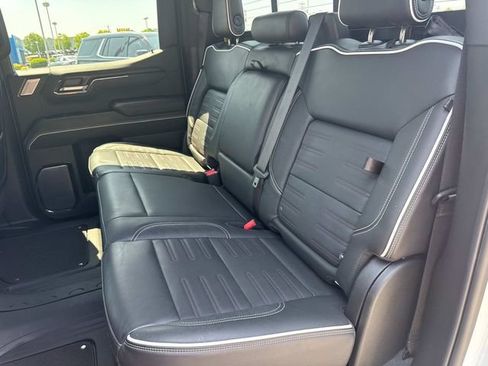 Used 2023 GMC Sierra 1500 AT4X AWD/4WD image 16