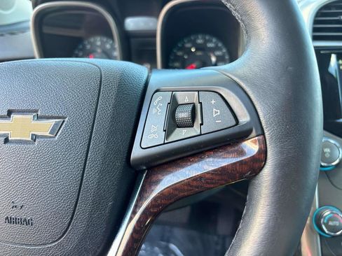 Used 2013 Chevrolet Malibu LT image 16