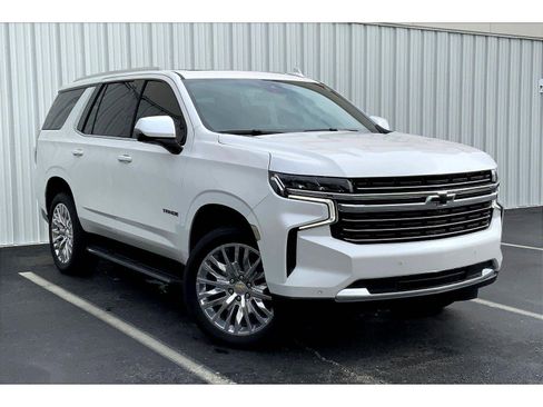 Used 2024 Chevrolet Tahoe LT w/ LT Signature Package AWD/4WD image 32