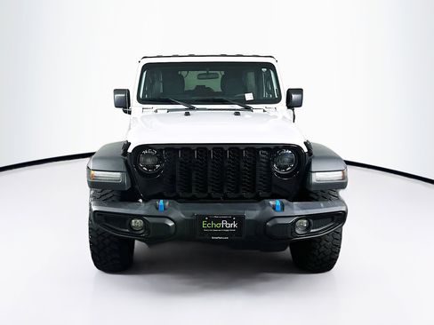 Used 2023 Jeep Wrangler Unlimited AWD/4WD image 2