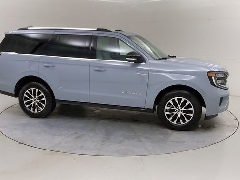 New 2025 Ford Expedition Platinum image 13