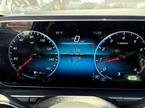 Used 2021 Mercedes-Benz GLE 350 4MATIC image 24