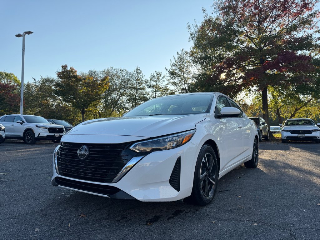Used 2025 Nissan Sentra SV FWD image 32