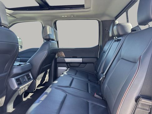 Used 2024 Ford F250 Lariat w/ Sport Appearance Package image 17