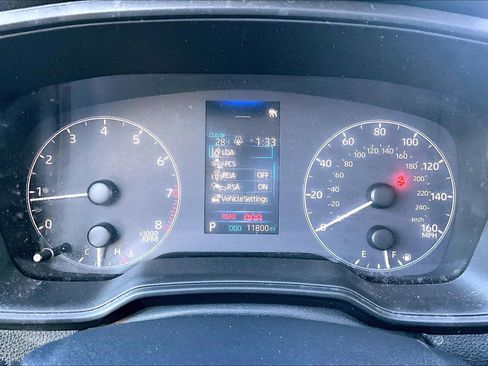 Used 2023 Toyota Corolla LE image 19