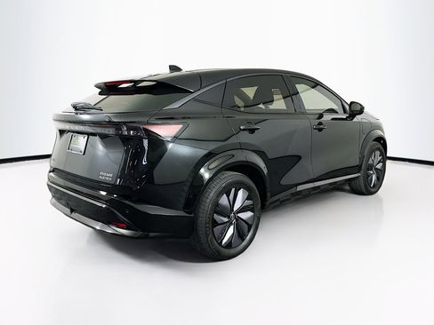 Used 2023 Nissan Ariya AWD image 9