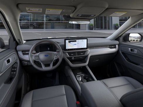 New 2025 Ford Explorer Active w/ Active Comfort Package image 8