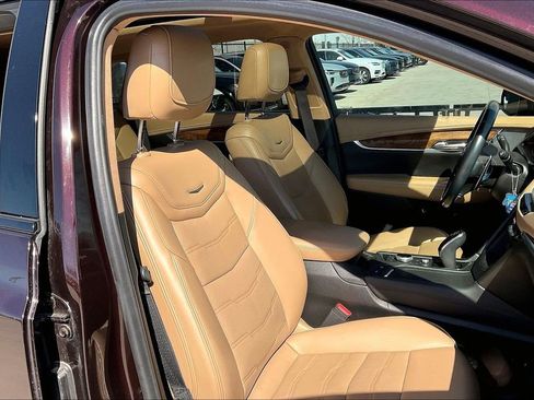 Used 2020 Cadillac XT5 Sportv w/ Platinum Package image 10