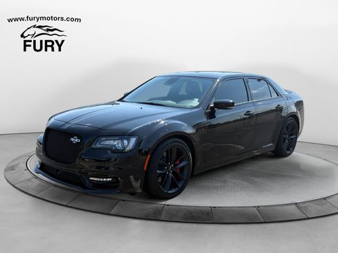 Used 2023 Chrysler 300 C RWD image 8