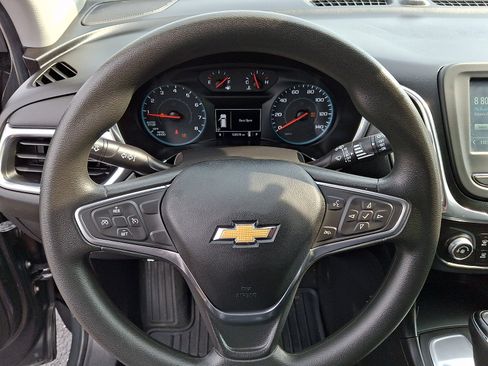 Certified 2018 Chevrolet Equinox LT FWD image 18